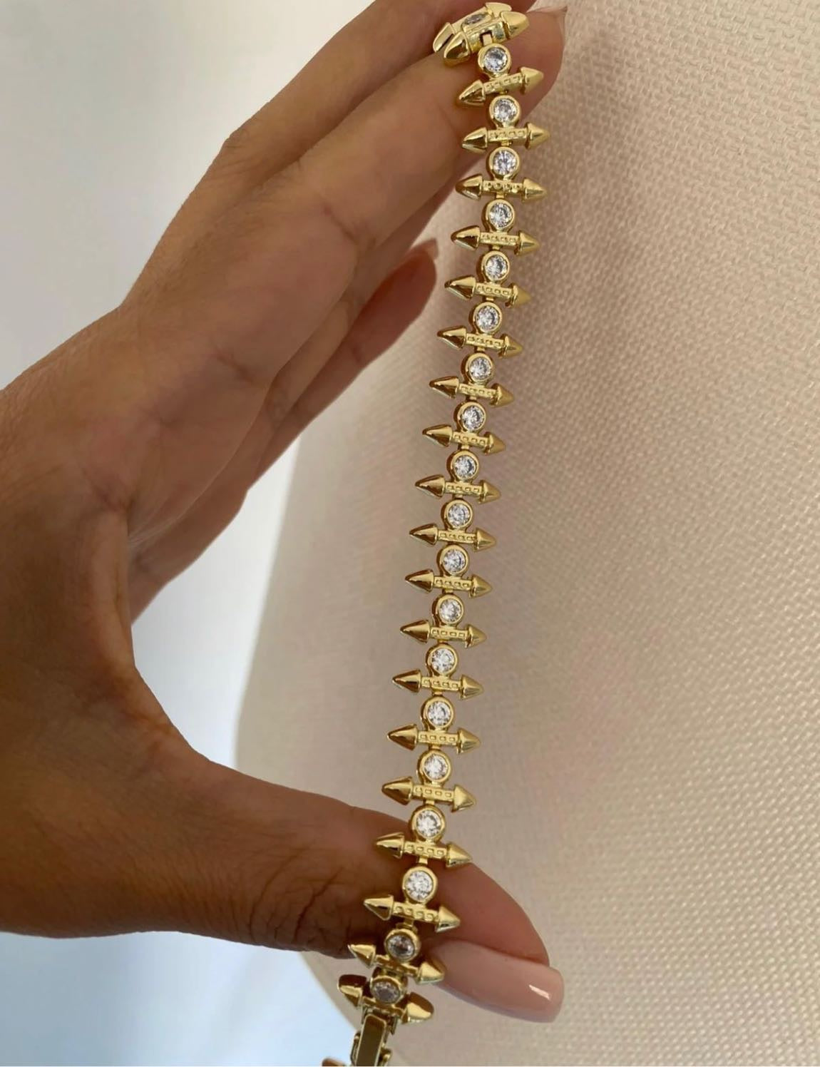 14K Xuping Taşlı Sivri Uçlu Bileklik