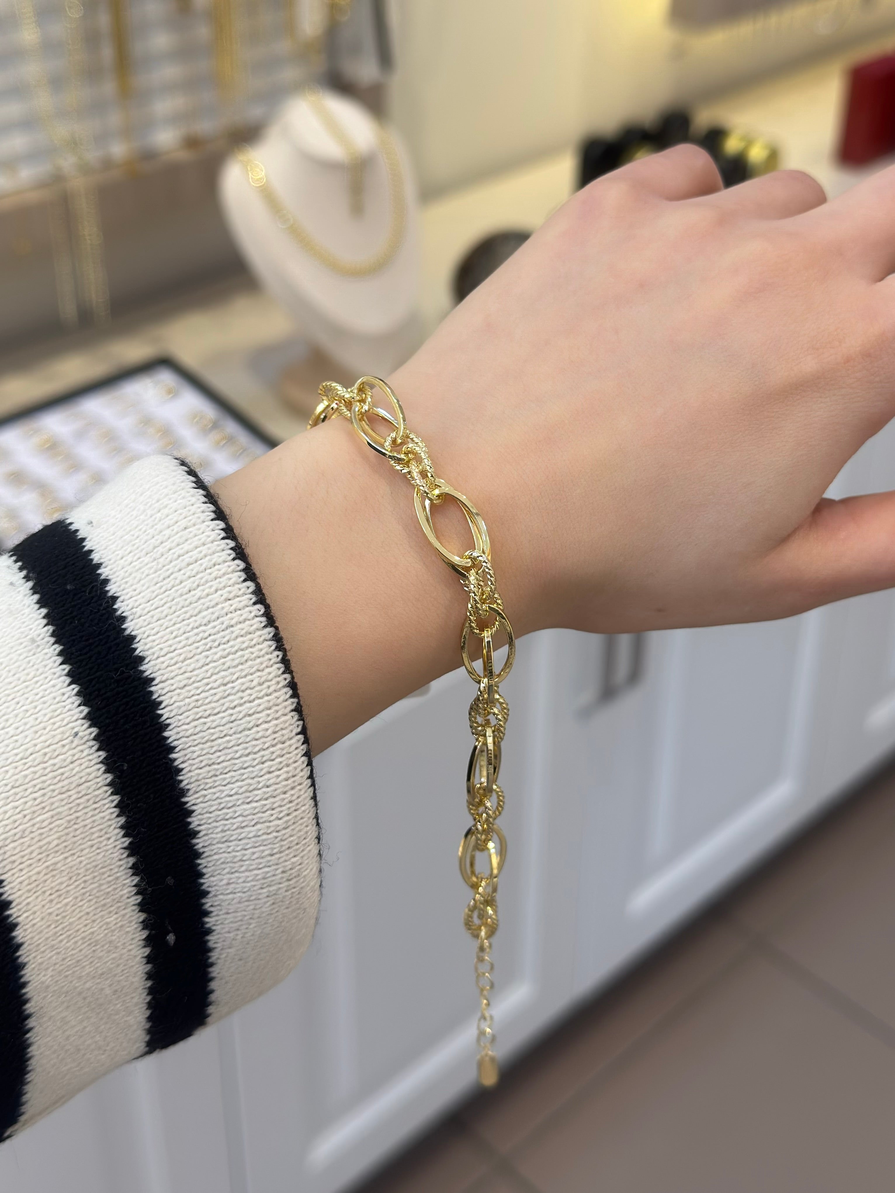 14K Hallow Bileklik