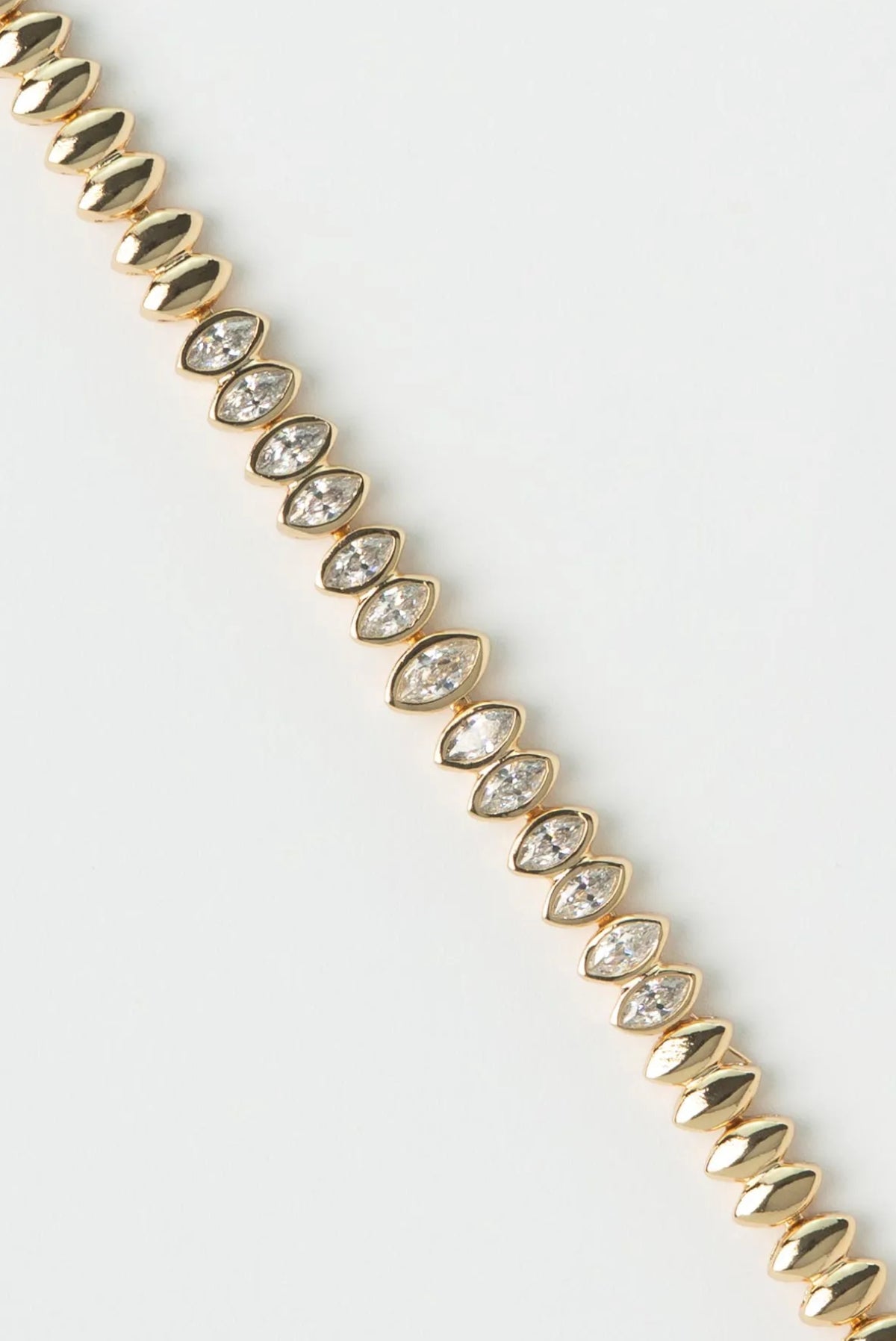 14K Xuping Oval Kesim Bileklik